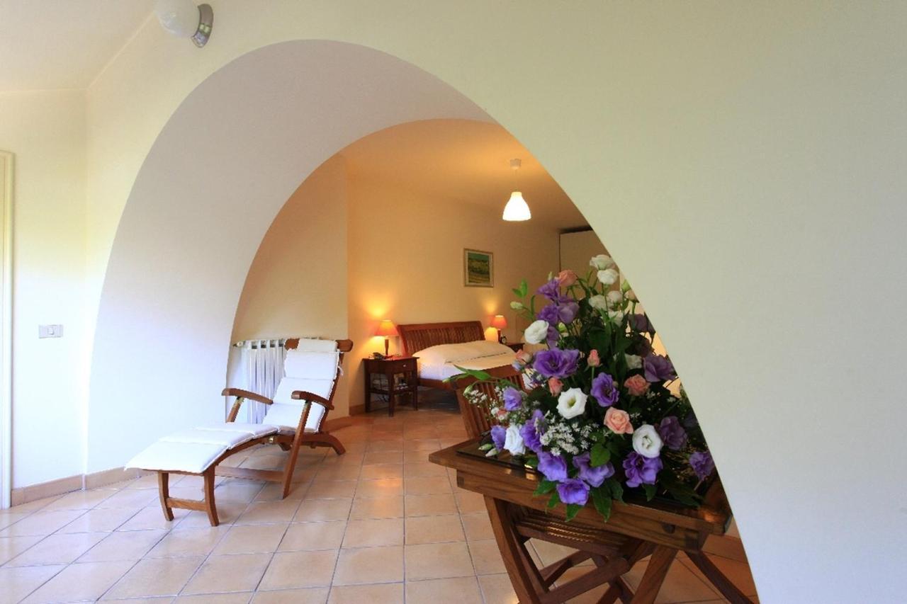 Gocce Di Limone Couette-café