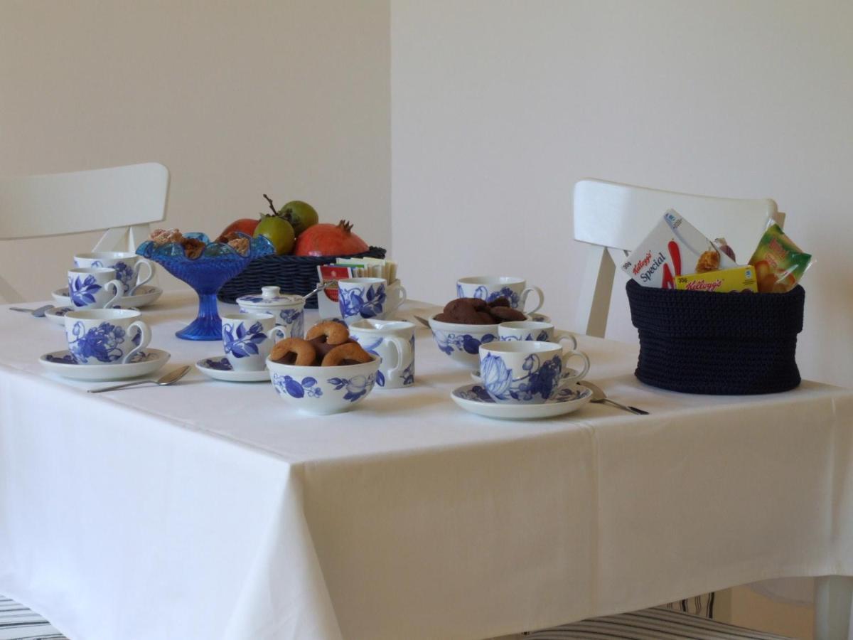 Gocce Di Limone Couette-café